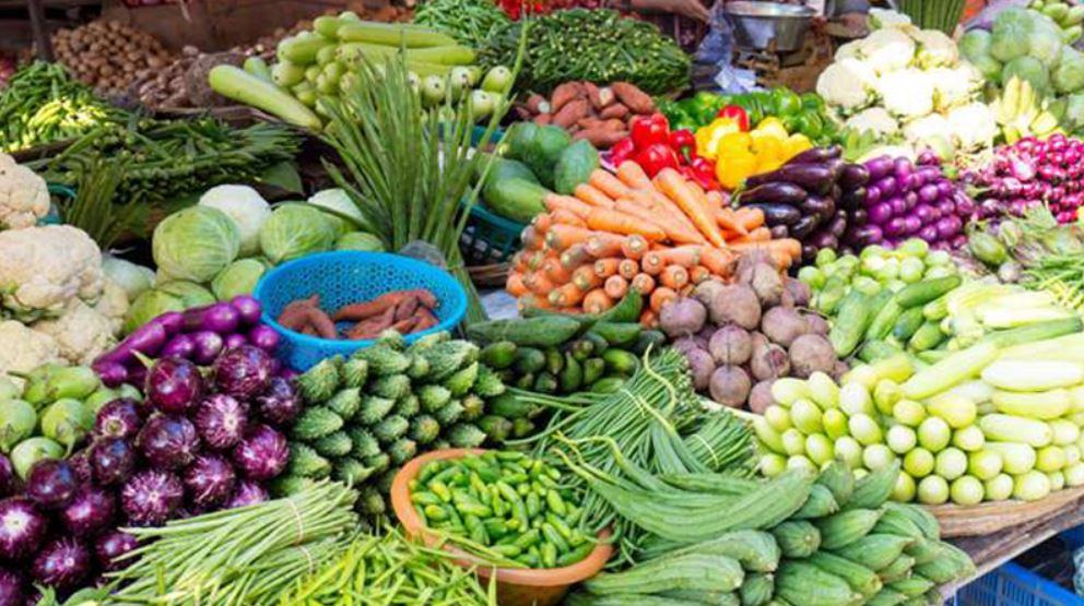 आज शनिबार अदुवा, लसुन, च्याउ, माछा, साग, हरियो तरकारीदेखि फलफूलसम्मको भाउ कति छ ? मूल्यसूची