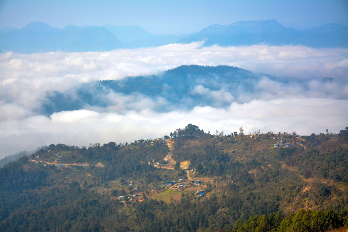 आज आइतबार यी स्थानमा वर्षा र हिमपातको सम्भावना